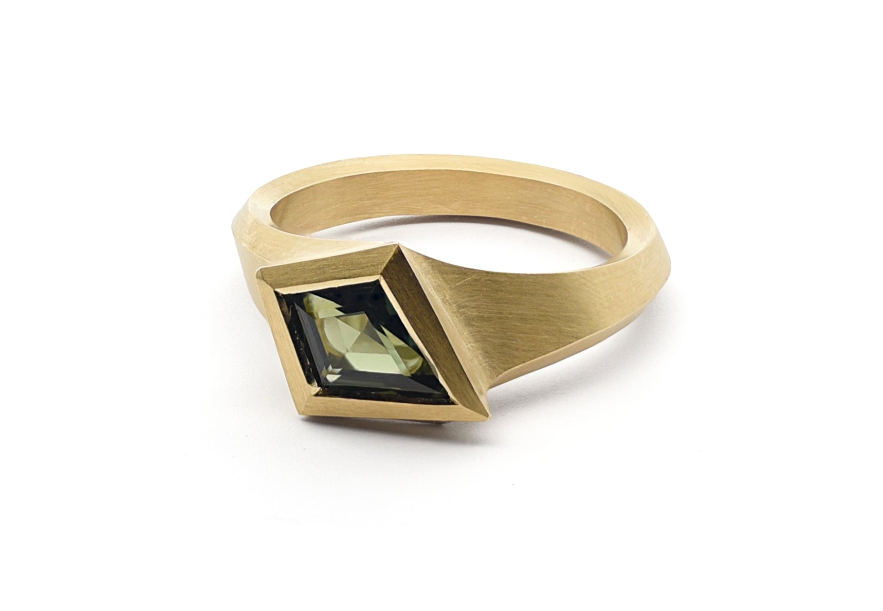 18ct Yellow Gold Australian Teal Sapphire Aegis Ring