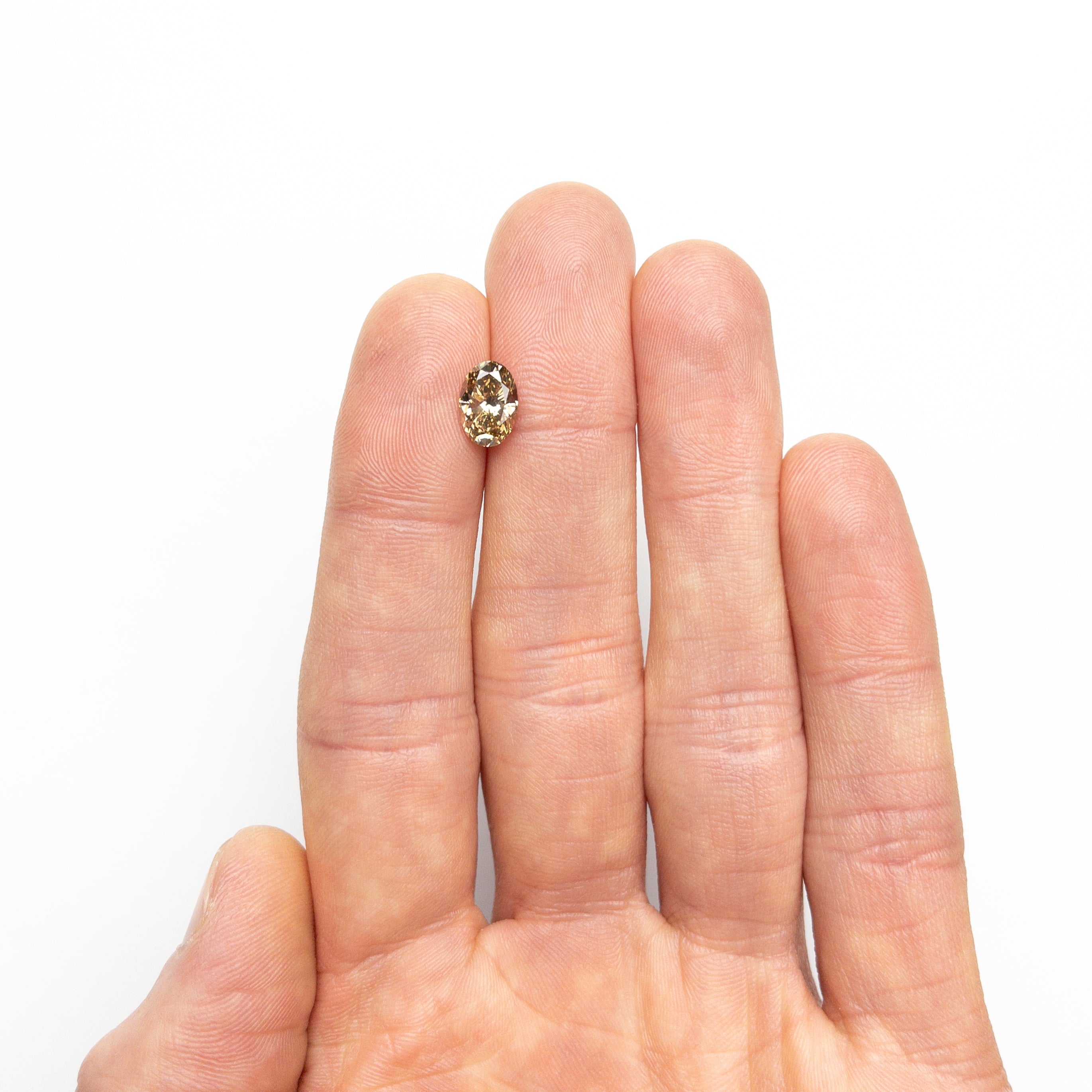 1.55ct 9.03x6.22x4.08mm VVS2 C6 Oval Brilliant 🇿🇦 26323-01