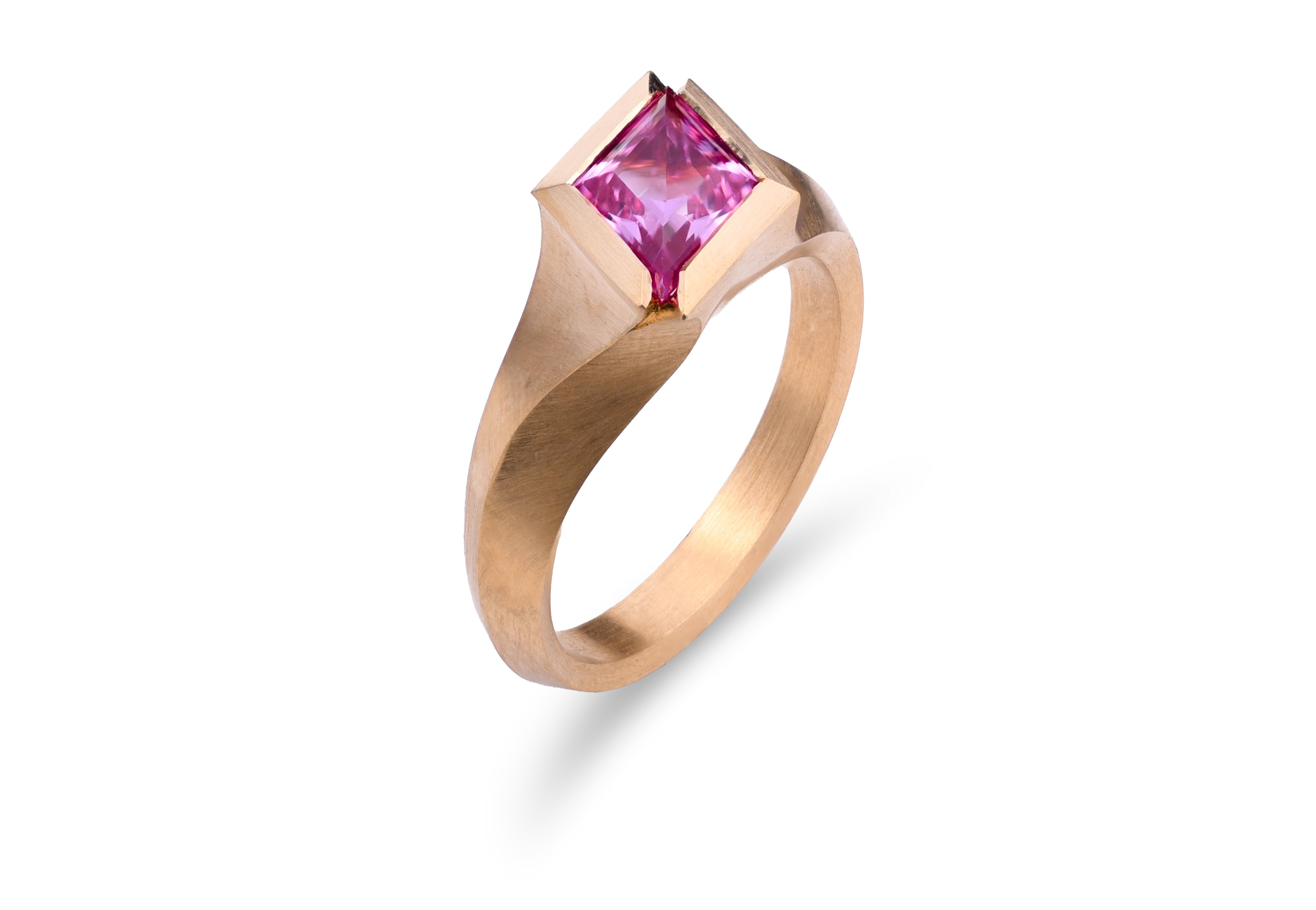 18ct Rose Gold Pink Sapphire Kite Aegis Ring
