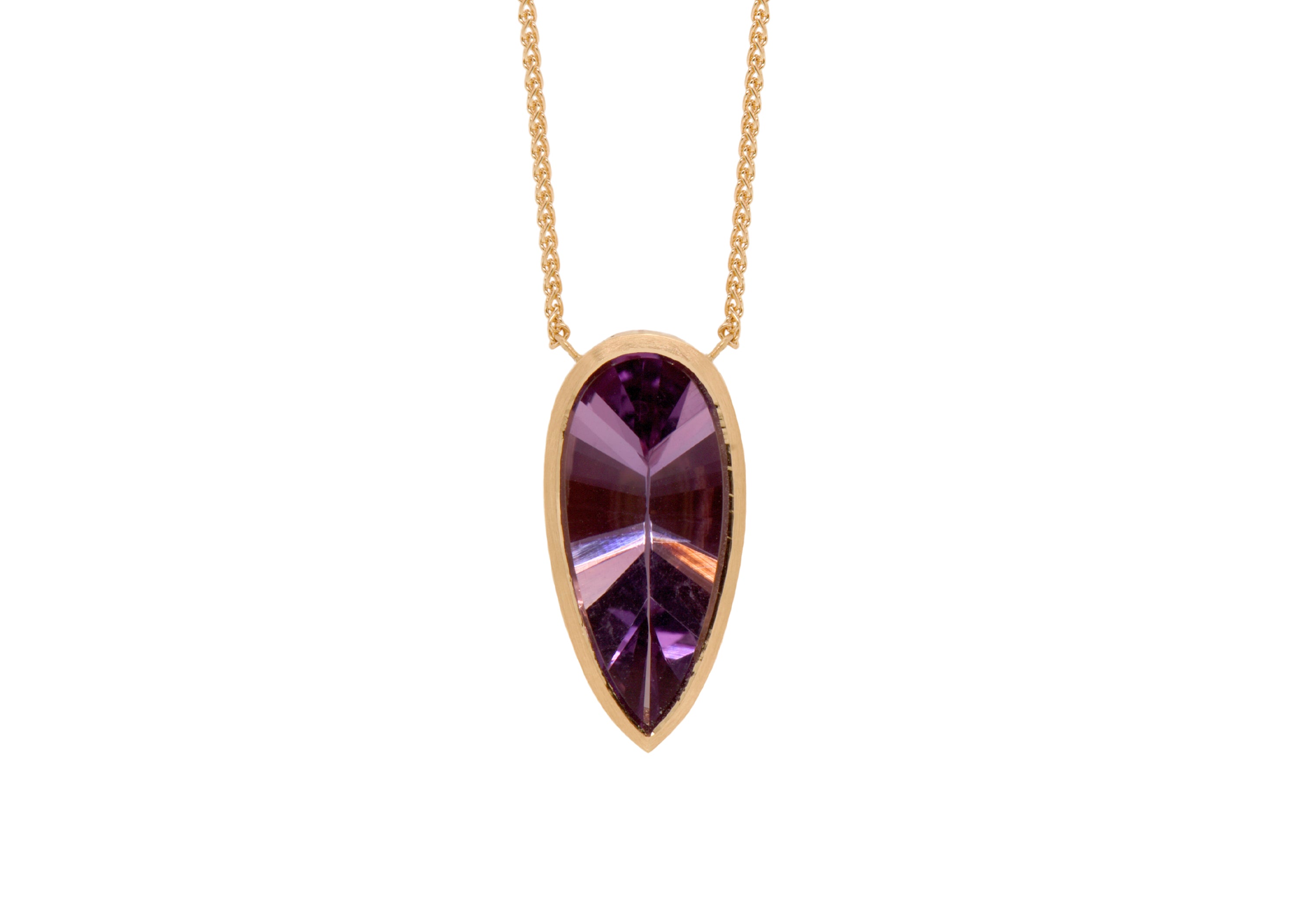 18ct Yellow Gold Pear Amethyst Bezel Pendant