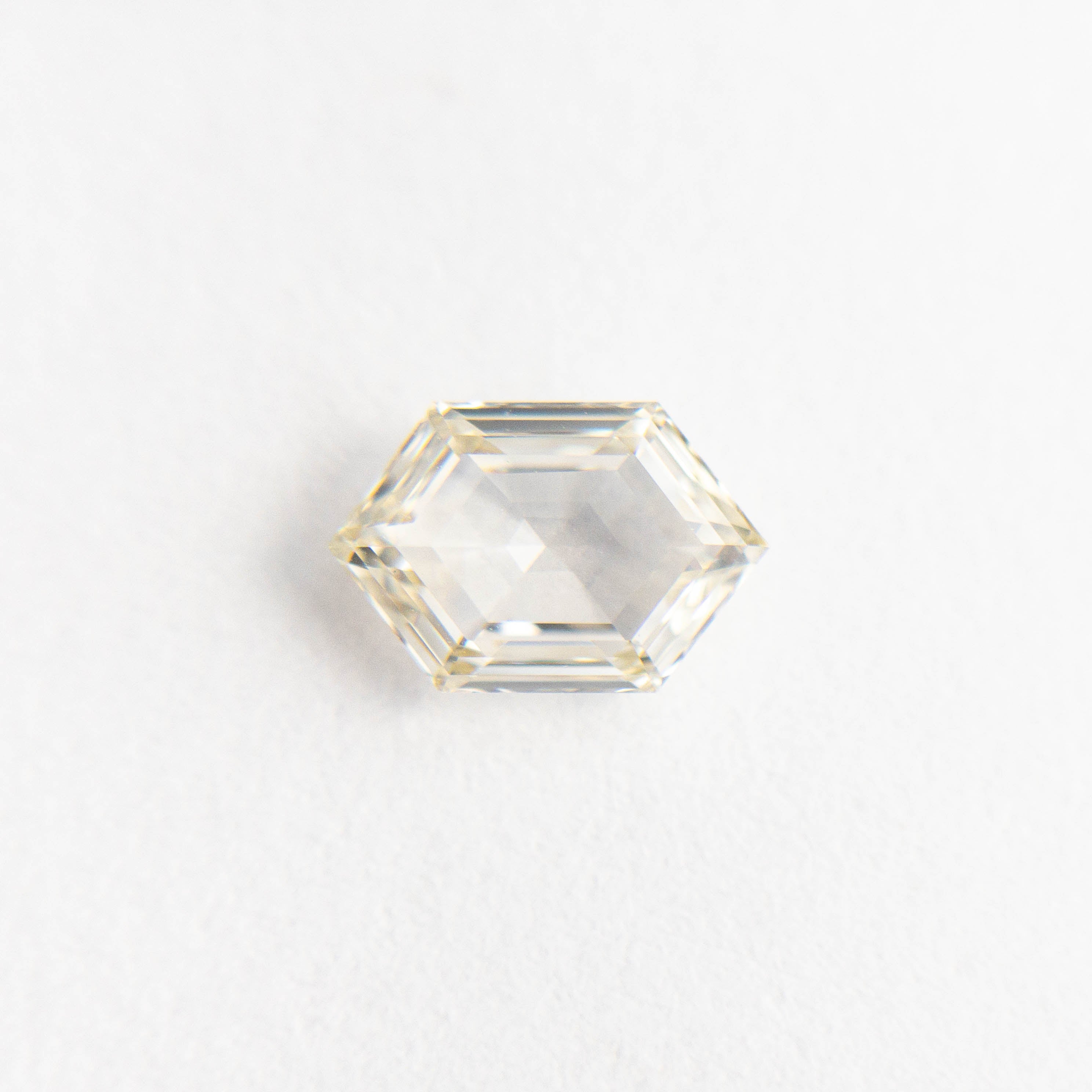 0.69ct 7.36x4.88x2.27mm VS2 L Hexagon Step Cut 🇨🇦 19386-36