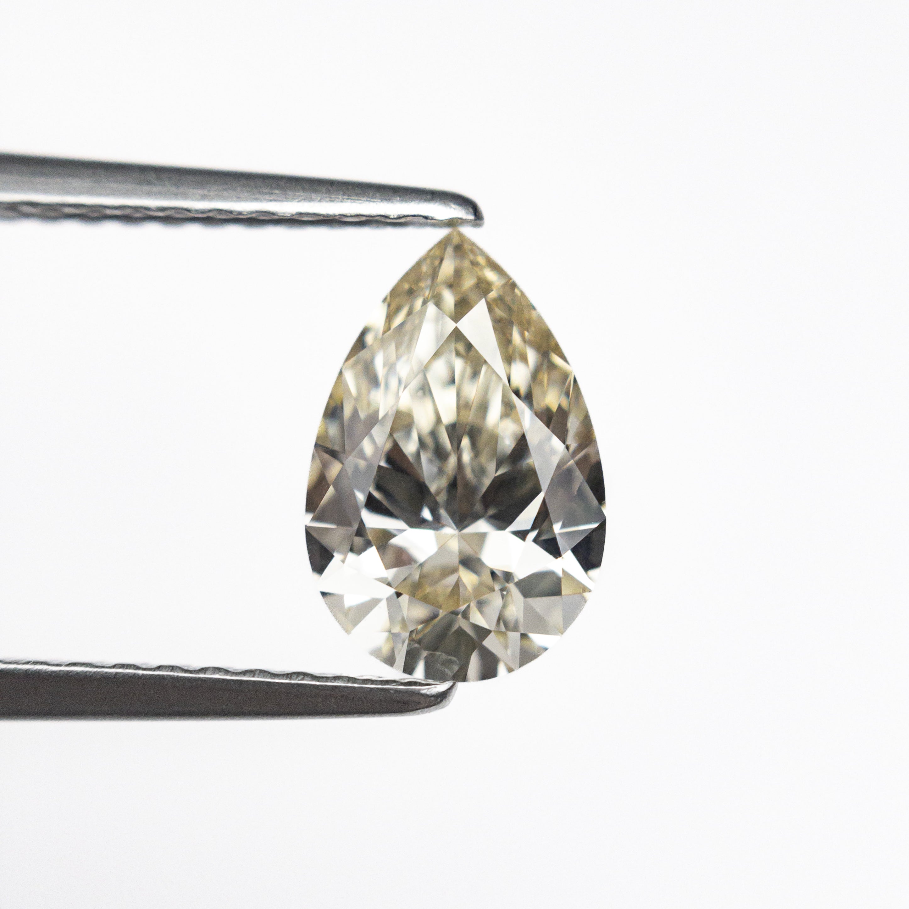 1.20ct 9.20x5.99x3.69mm VS2 O-P Pear Brilliant 27376-05