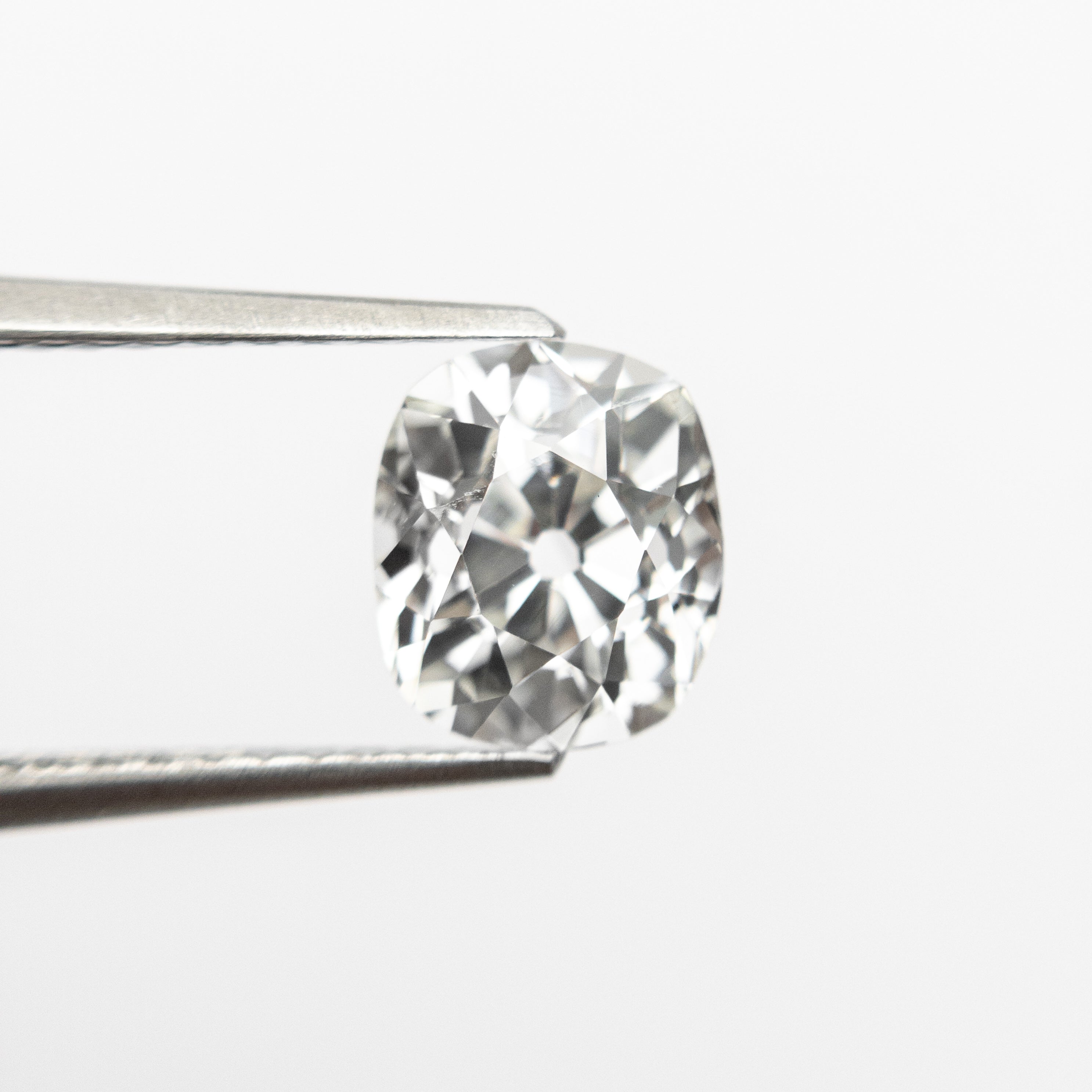 1.31ct 6.95x6.00x4.39mm VS2 I-J Modern Old Mine Cut 19133-02 - Misfit Diamonds