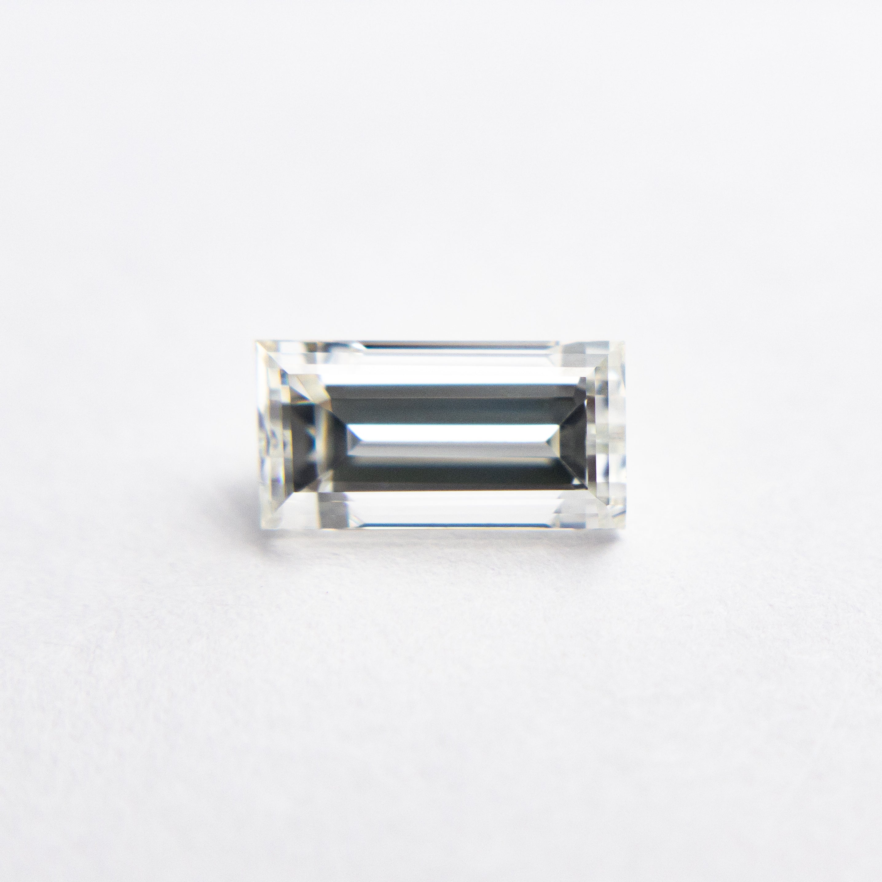 1.02ct 7.41x3.85x3.40mm VS1 H Baguette Step Cut 19136-02