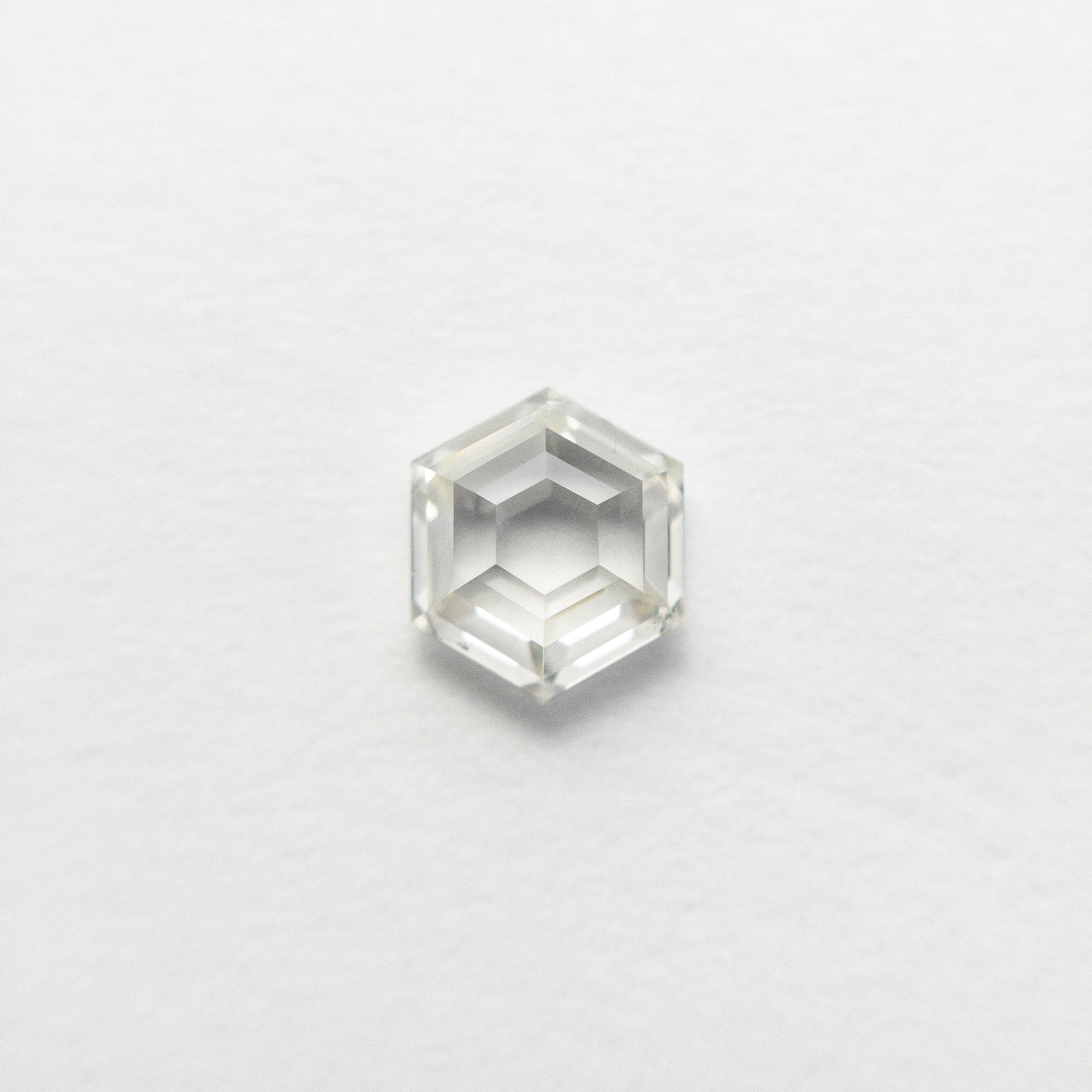 0.61ct 5.53x4.80x2.57mm SI2 I Hexagon Step Cut 19386-15 🇨🇦-McCaul