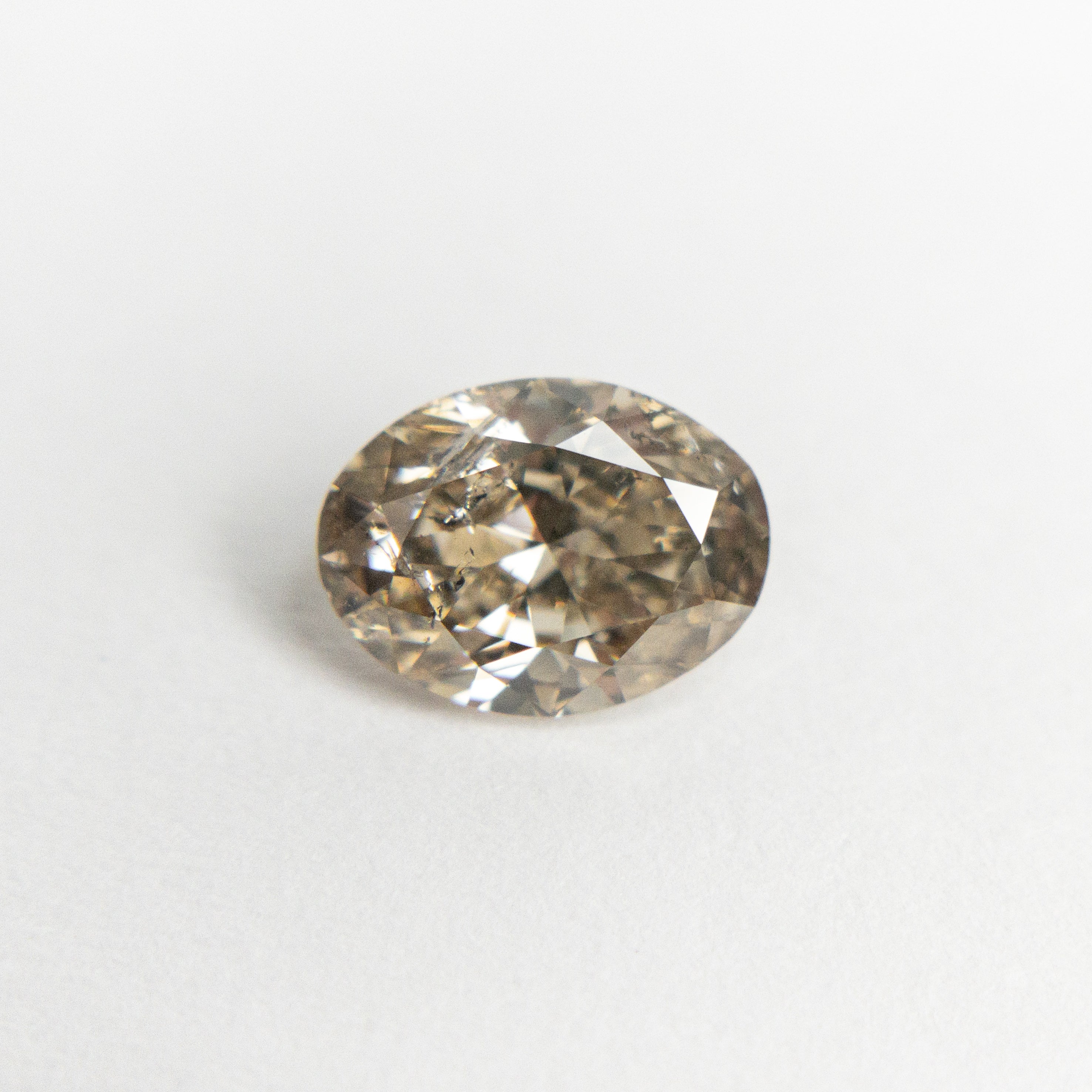 1.01ct 7.47x5.61x3.60mm C2 Oval Brilliant Cut 19624-03