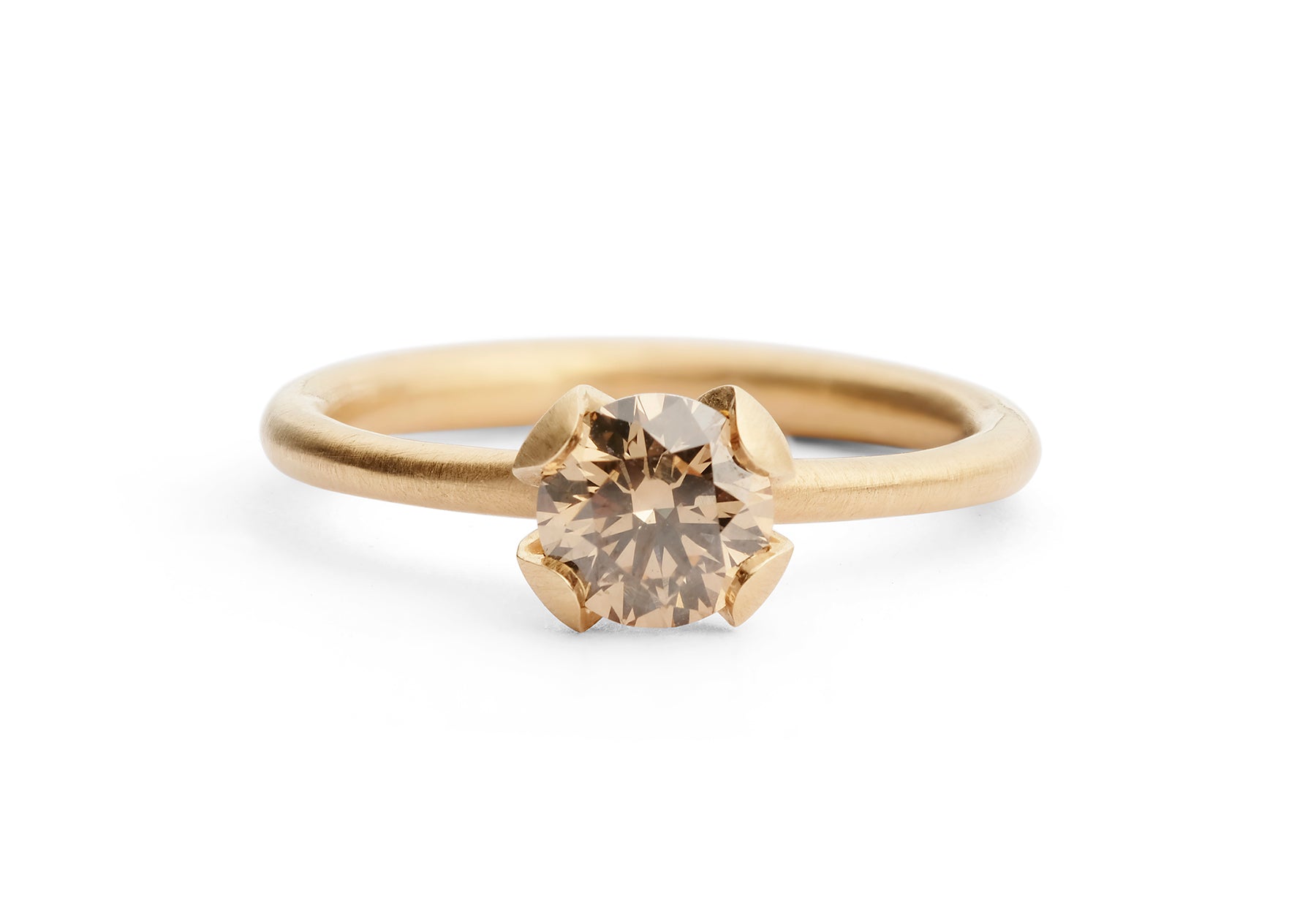 Calyx-ring-rose-gold-cognac-diamond